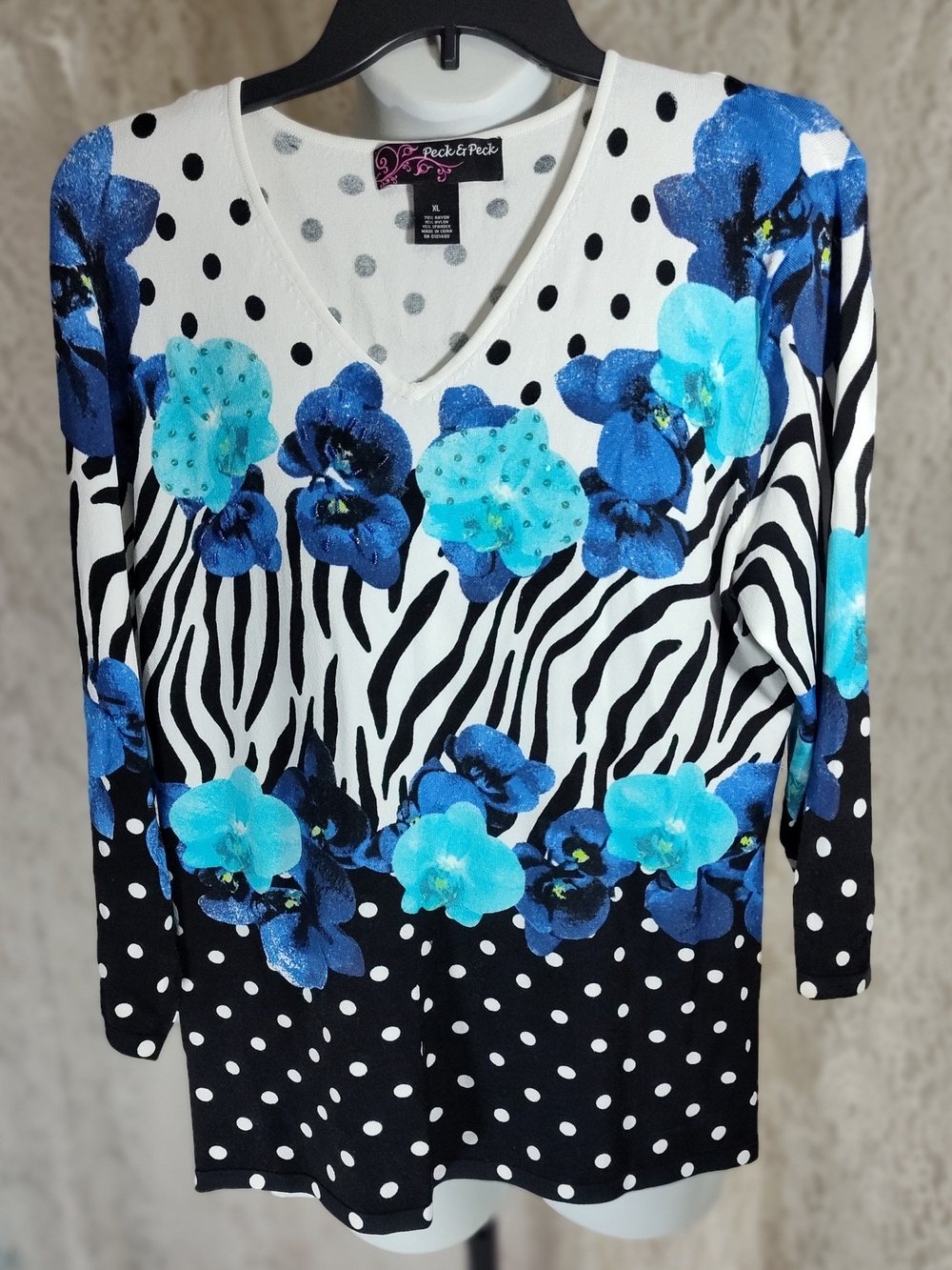 Peck & Peck Black and Blue Floral Mix Print V-Neck Long Sleeve Top